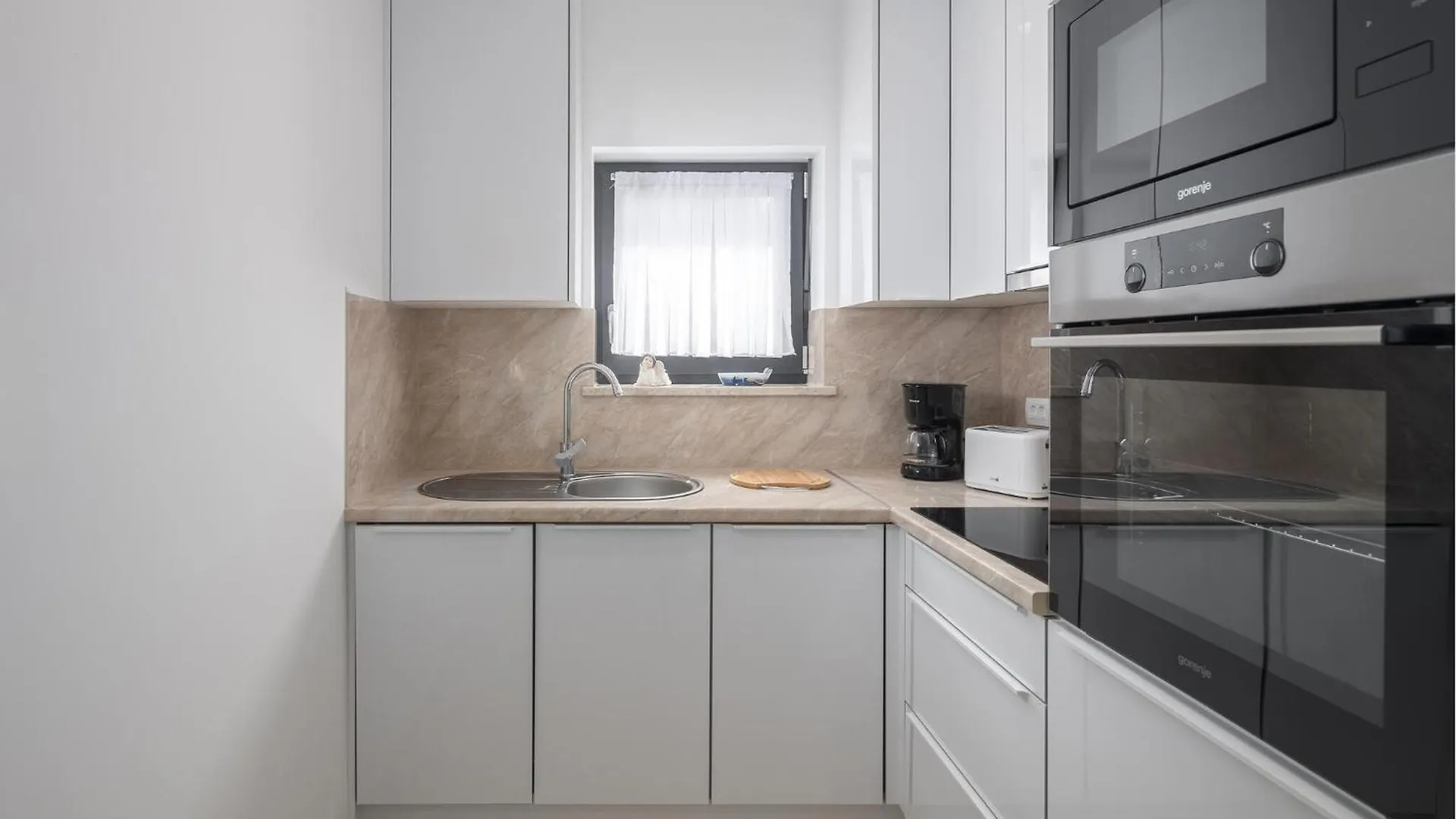 1 Bedroom Lovely Apartment In Poreč Croácia