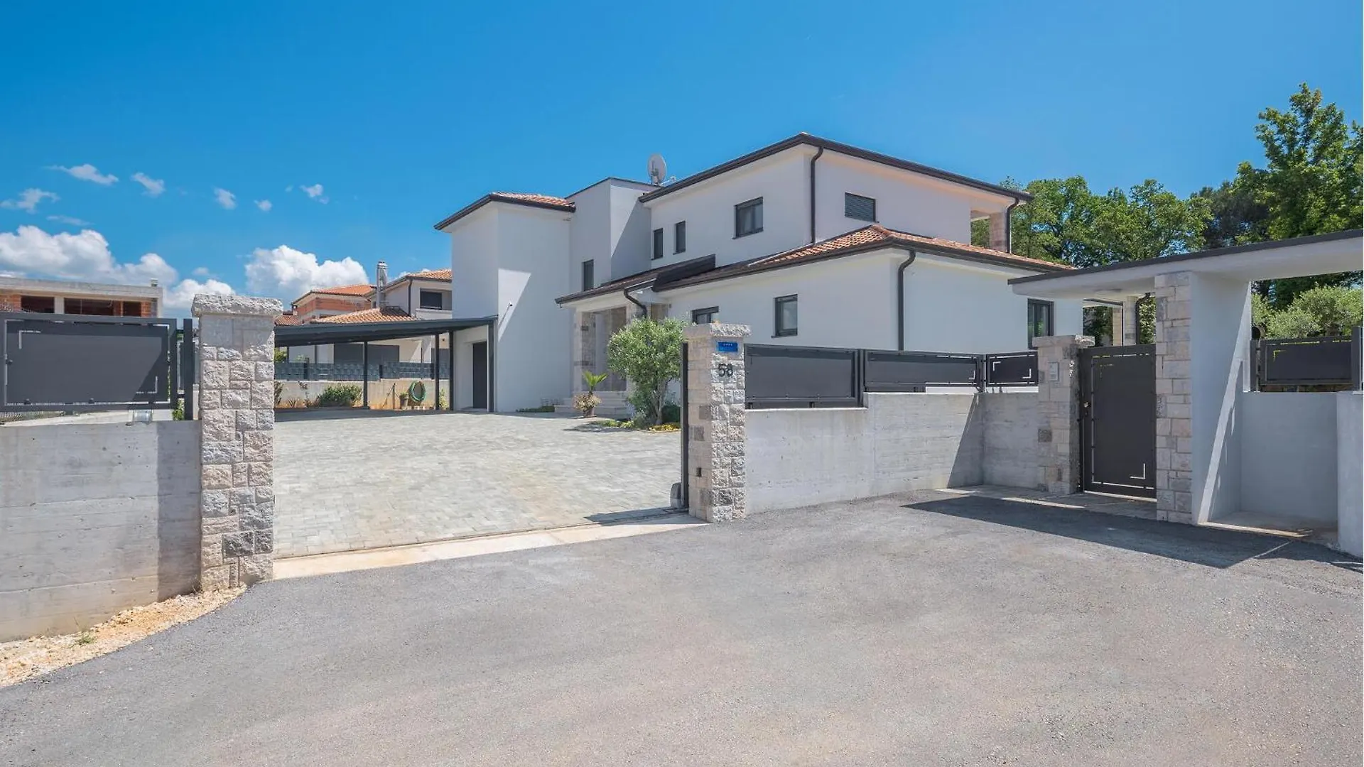 1 Bedroom Lovely Apartment In Porec Croatia
